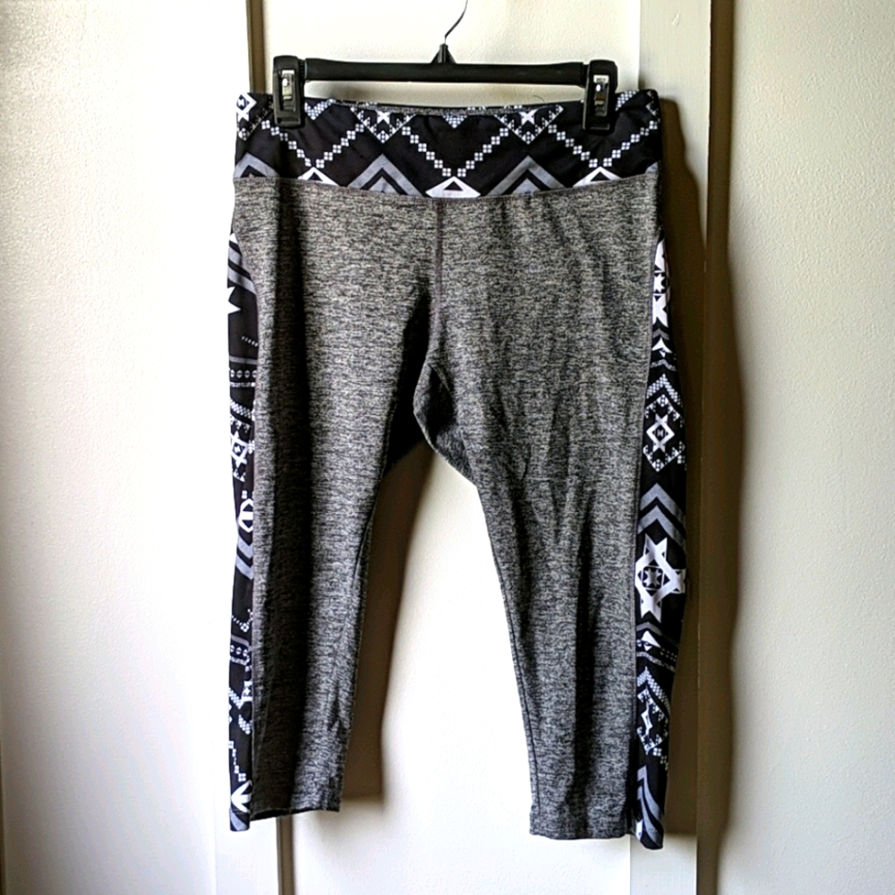 Lularoe Jade Workout Capris